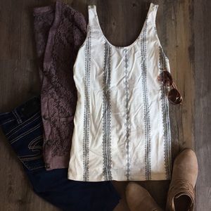 Maurice’s creamy crop top